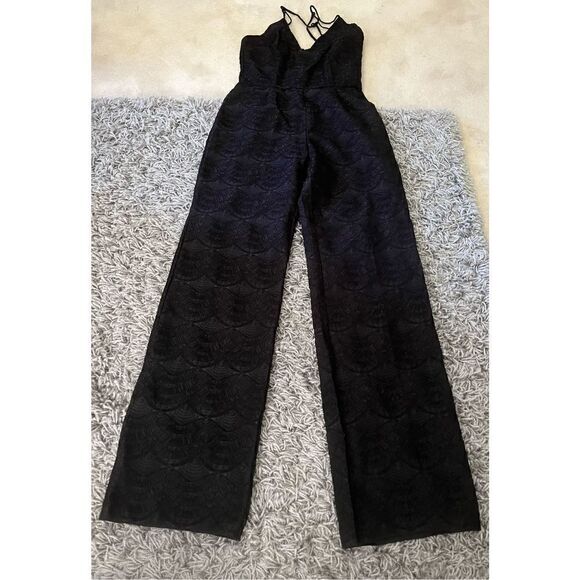 NWOT SAYLOR SARA JUMPSUIT in BLACK - Picture 5 of 16